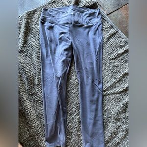 Old Navy Power Chill Legging. High waisted size XL.